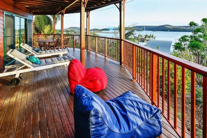 Hotell Casuarina Cove 16 Ocean View Deluxe Refurbished 3 Bedroom House Near Marina With Golf Buggy