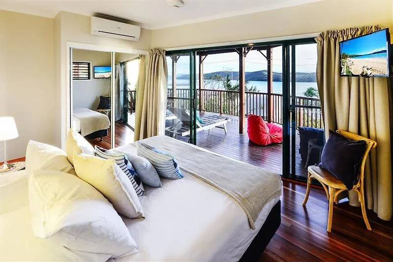 Casuarina Cove 16 Ocean View Deluxe Refurbished 3 Bedroom House Near Marina With Golf Buggy Hotell 4*