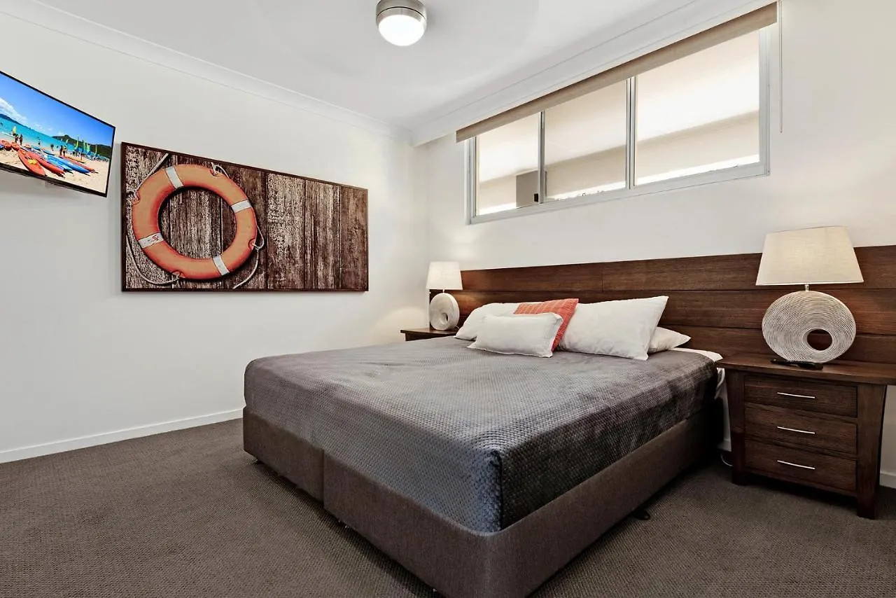 Frangipani Beachfront 202 On By Hamorent Apartment