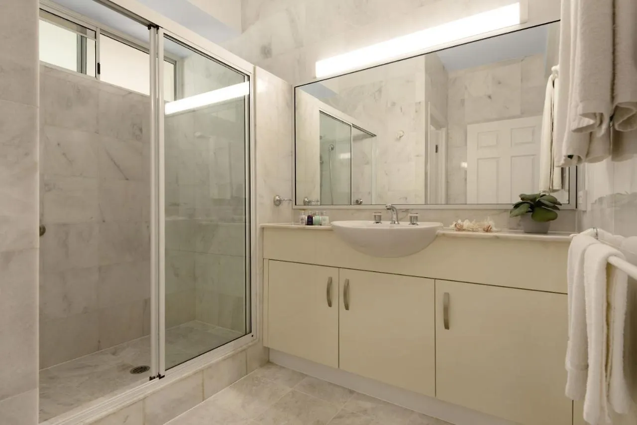 Bella Azure Two Bedroom Two Bathroom Spacious Ocean-view With Golf Buggy Διαμέρισμα Νήσος Χάμιλτον