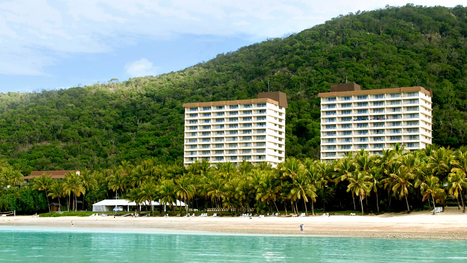 Aparthotel Whitsunday 4*