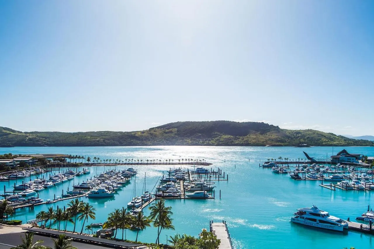 Apartman Yacht Harbour Tower 5 - Oceanviews, Buggy And Private Lift Access And Valet Service Hamilton Island