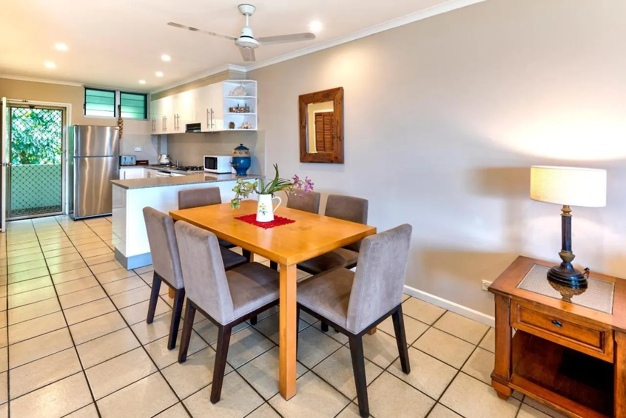 2 Bedroom Poinciana Apartamento Isla Hamilton