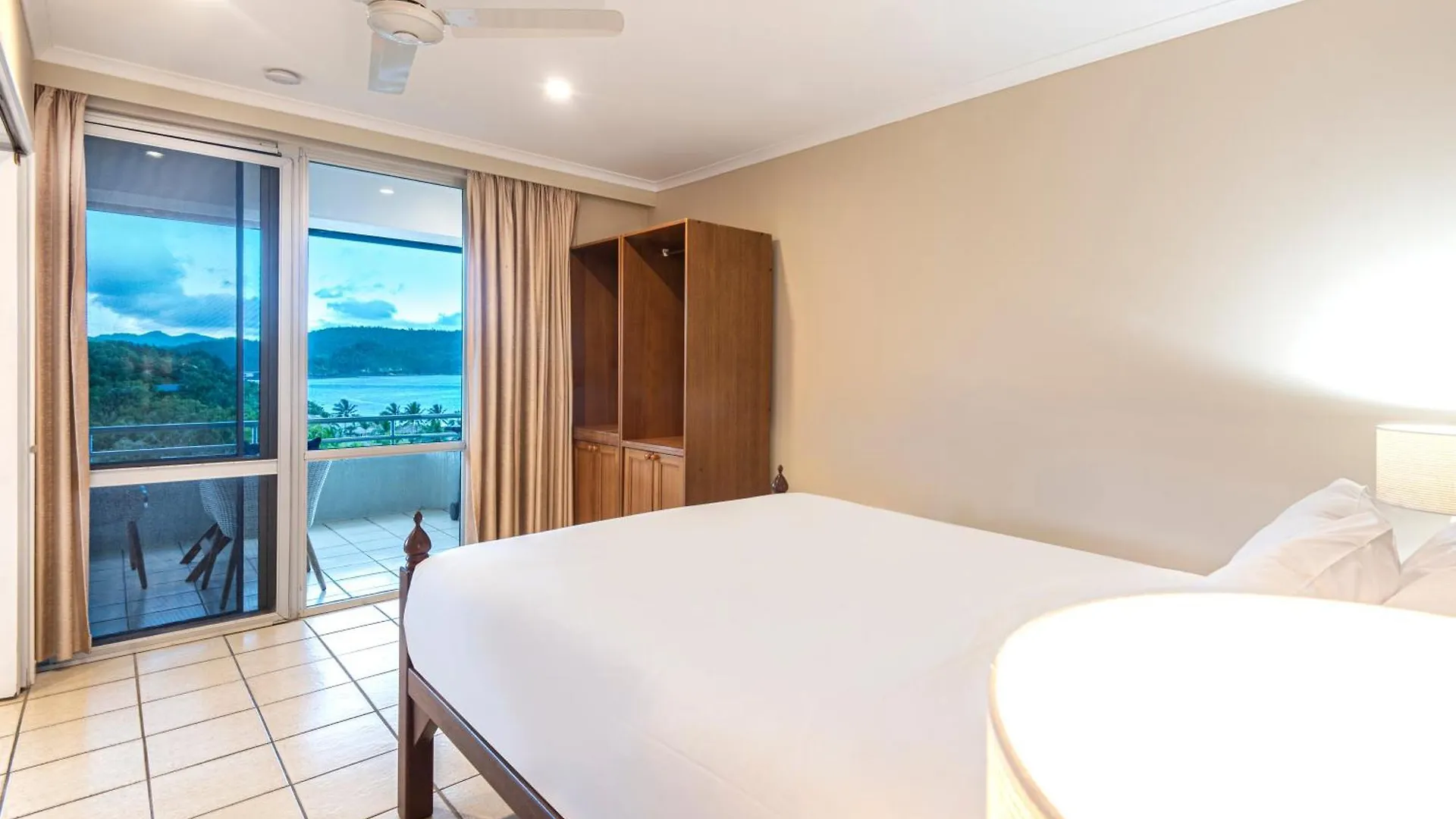 Apartamento 2 Bedroom Poinciana Isla Hamilton