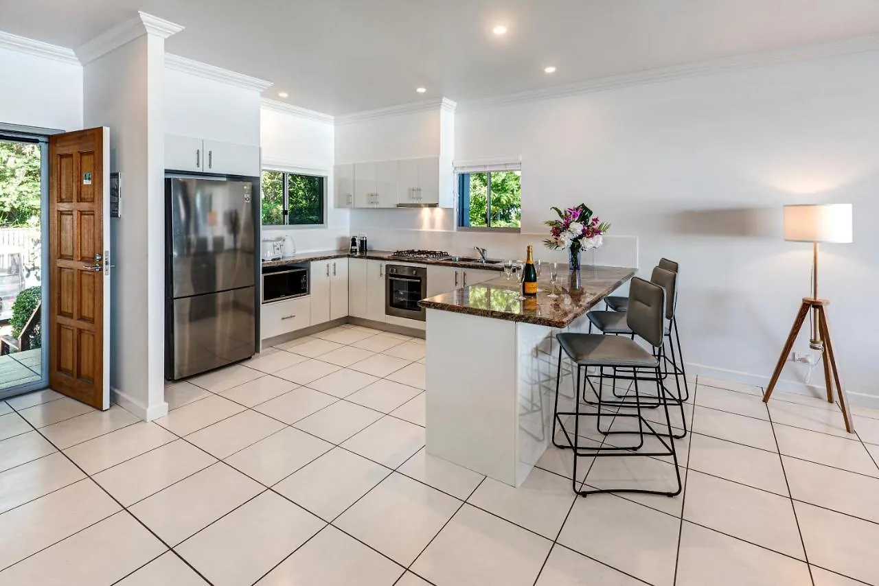 Apartment Blue Water Views 16 - 3 Bedroom Penthouse With Ocean Views Hamilton Island