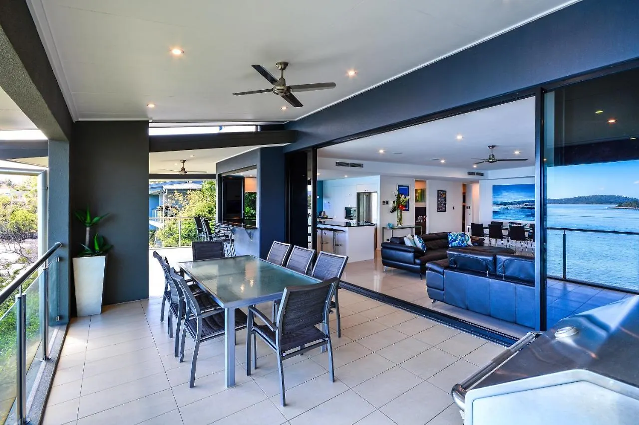 Edge Waterfront Appartement