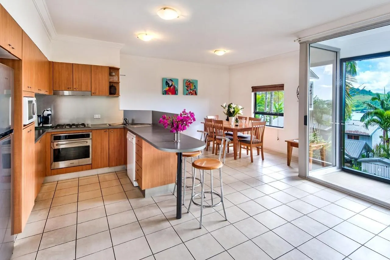Oasis 1, 2 Bedroom, 1 Bathroom With Buggy! * Hamilton Island