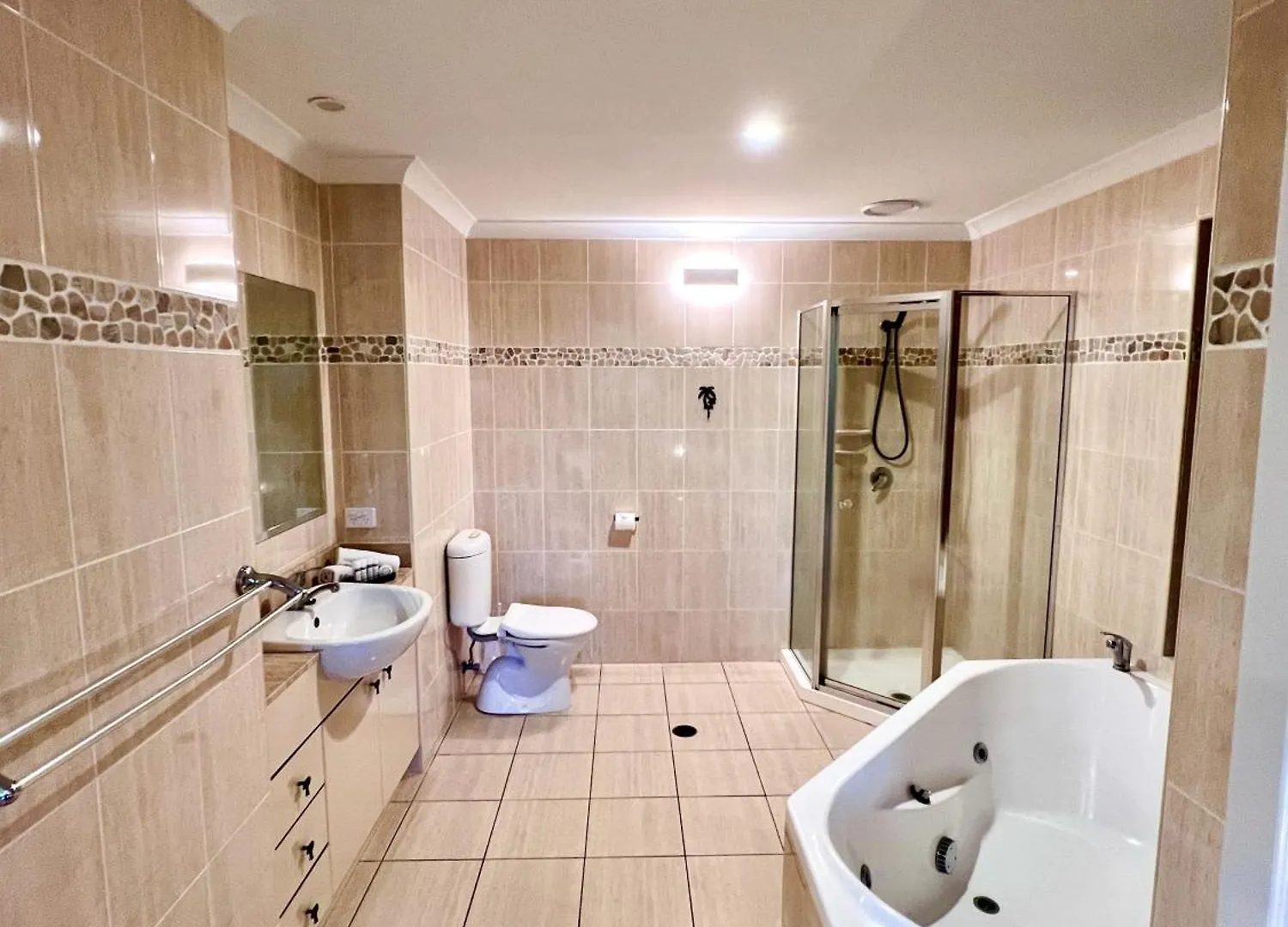Apart Otel Anchorage *