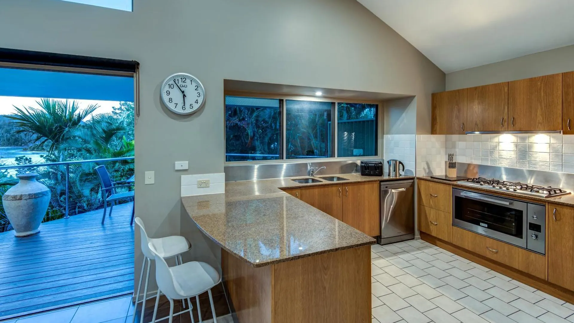 Cooinda Gardens On By Hiha Hamilton Island