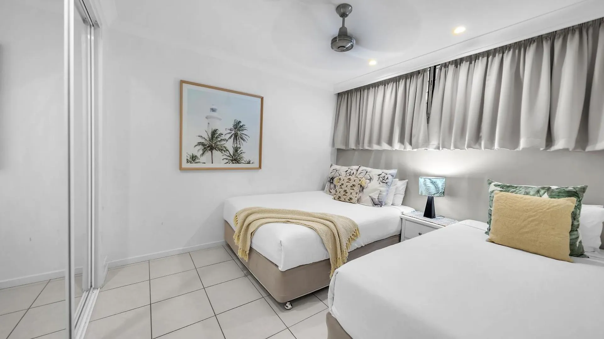 Lagoon Beachfront 206 On By Hamorent Hamilton Island