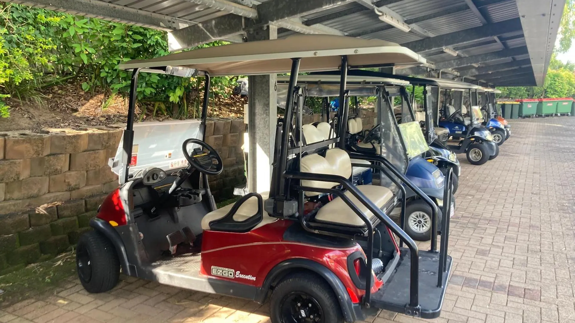 Sunset Waters 17 Comes With A Buggy Holiday home *