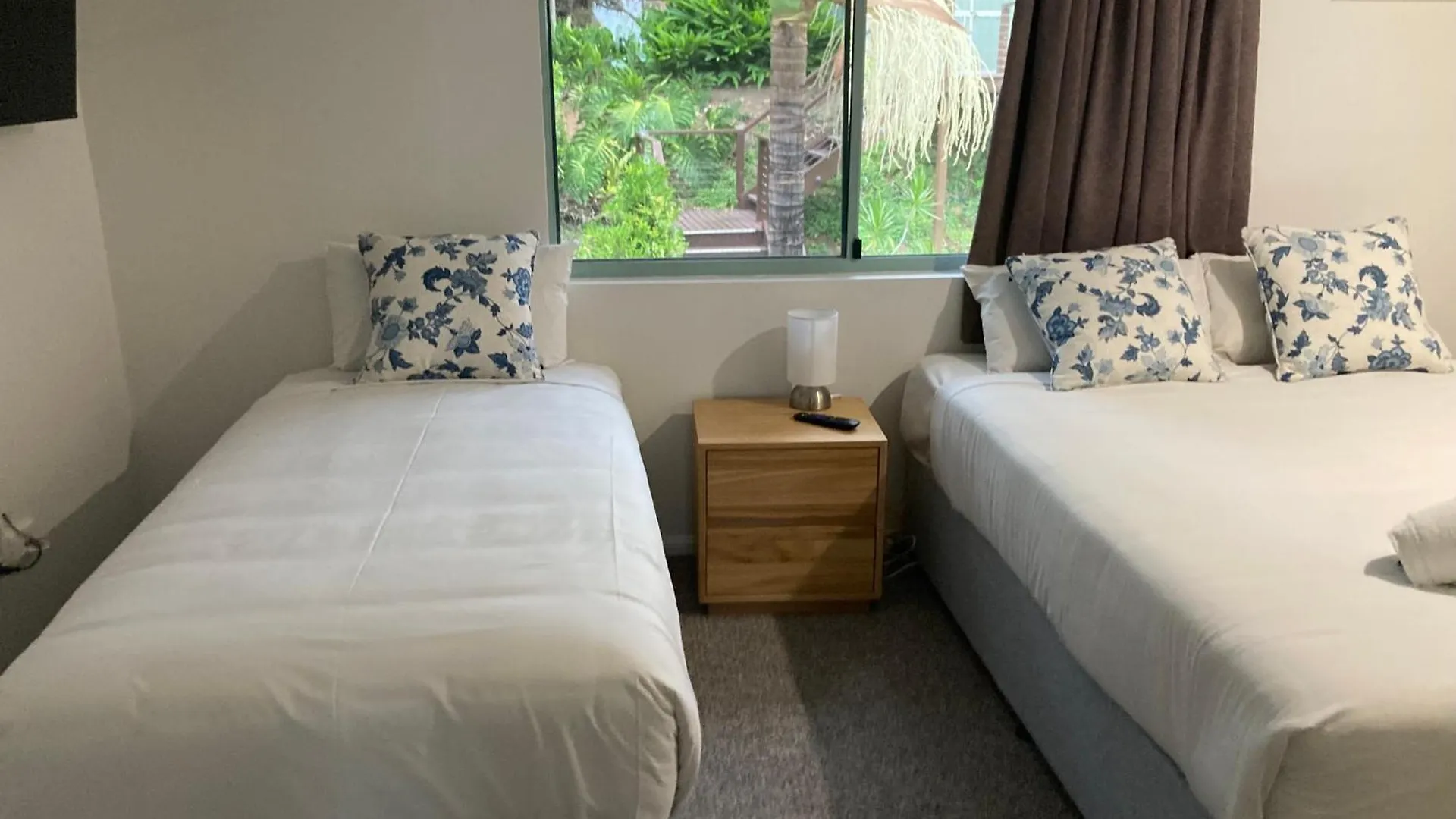 Sunset Waters 17 Comes With A Buggy Holiday home Hamilton Island
