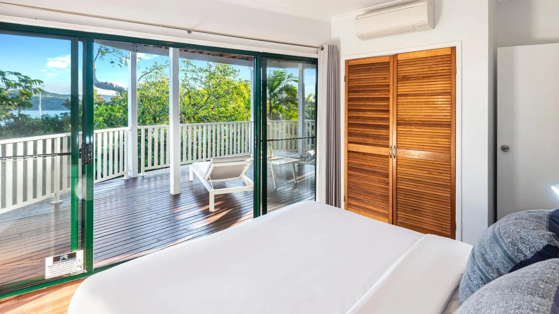 Casuarina 18 Ocean Views, Golf Buggy & Transers 해밀턴아일랜드