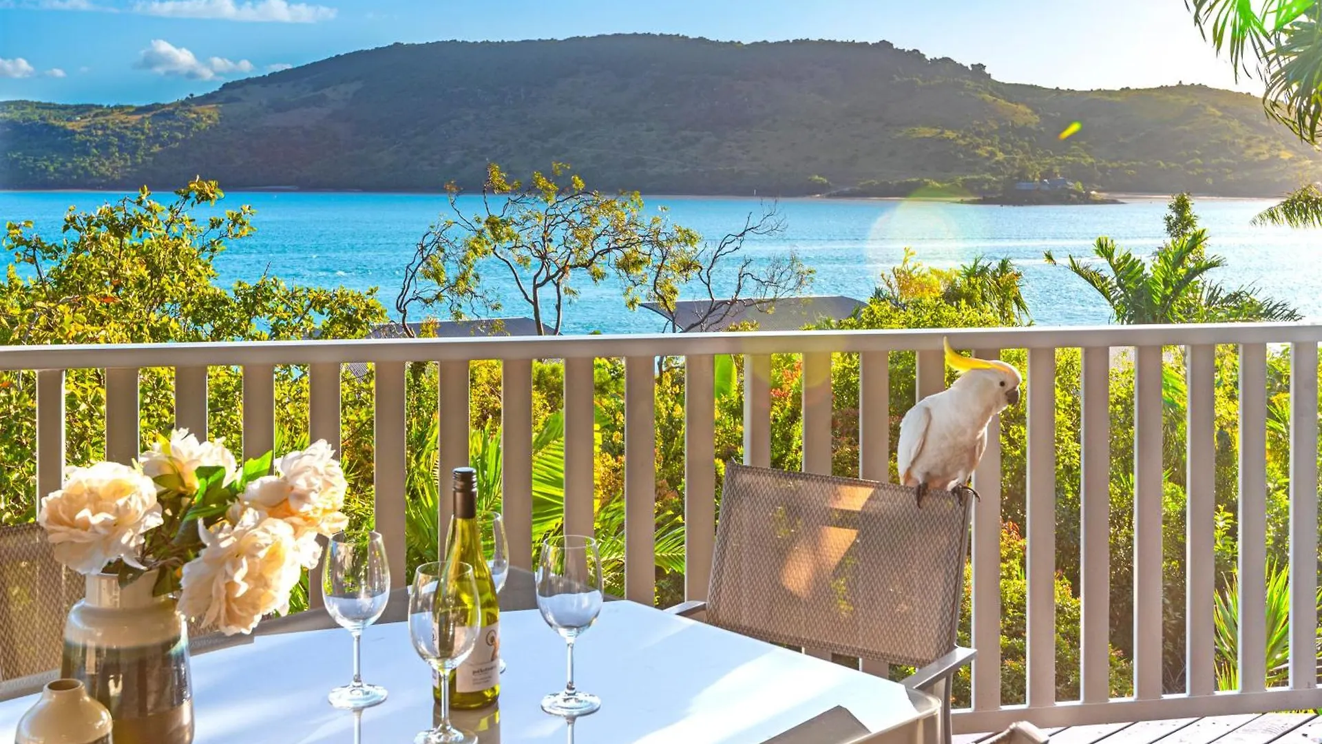 Casuarina 18 Ocean Views, Golf Buggy & Transers