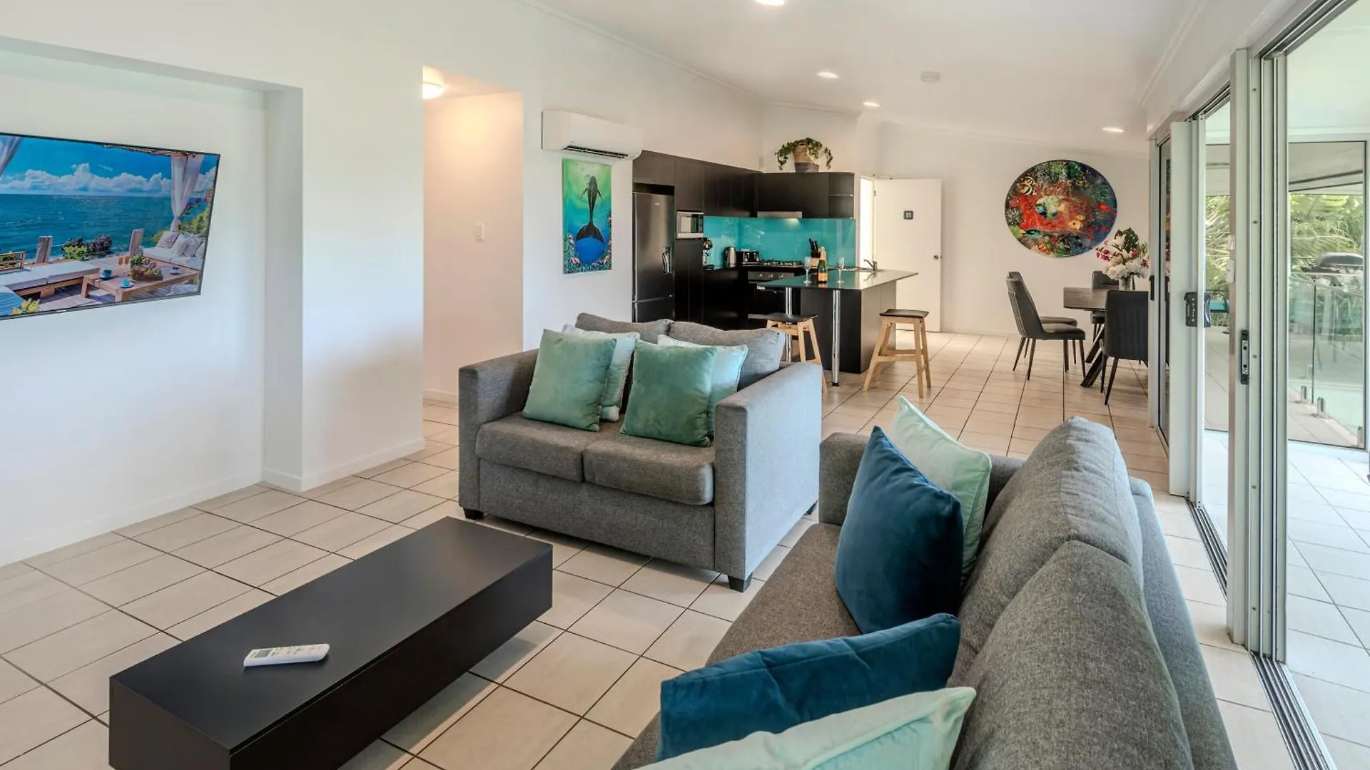 Oasis On By Hiha * Hamilton Island