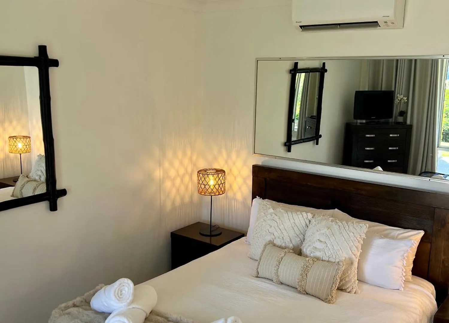 Apartamento Poinciana 008 Ground Floor 2bedrooms Free Buggy Isla Hamilton