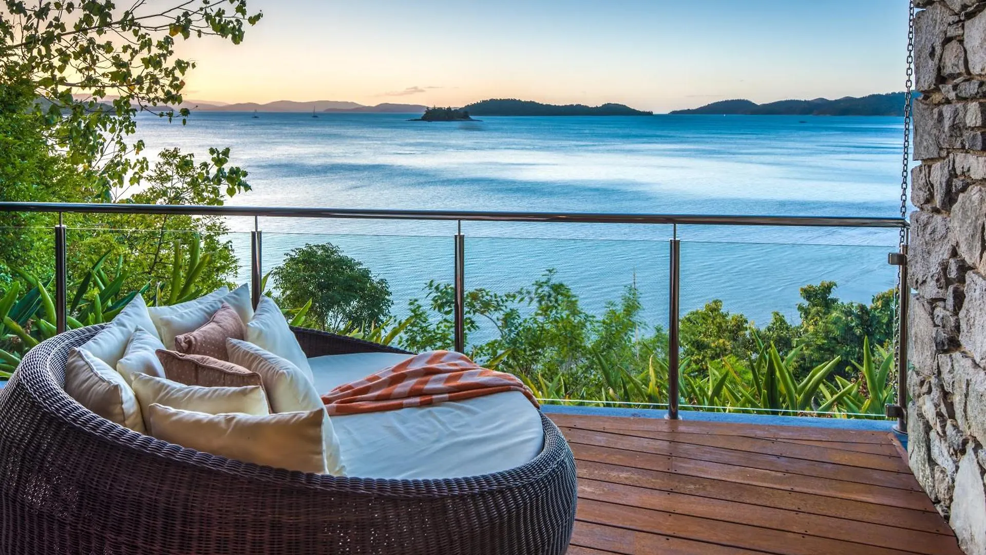 Edge 18 Waterfront Luxury Appartement *