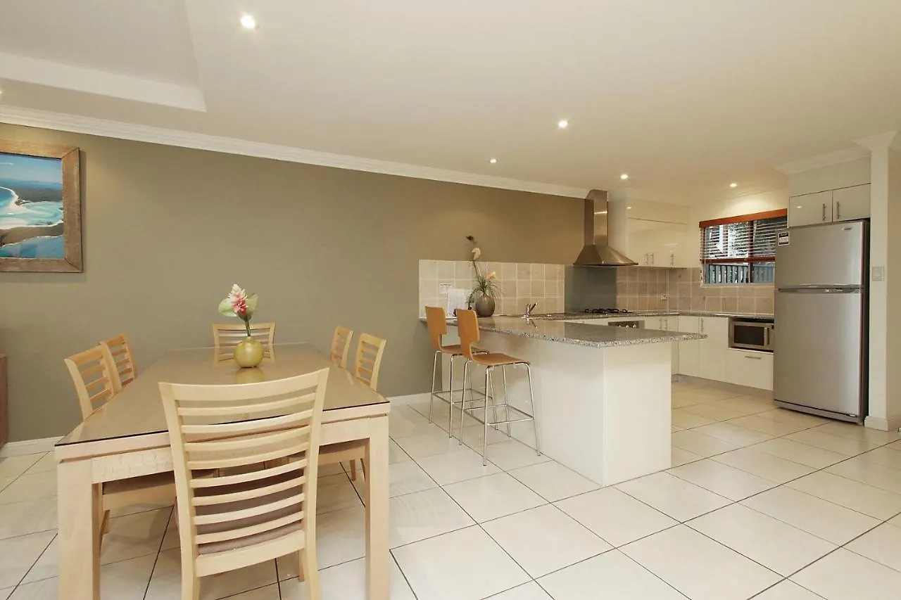 Homes Apartmanhotel 3*