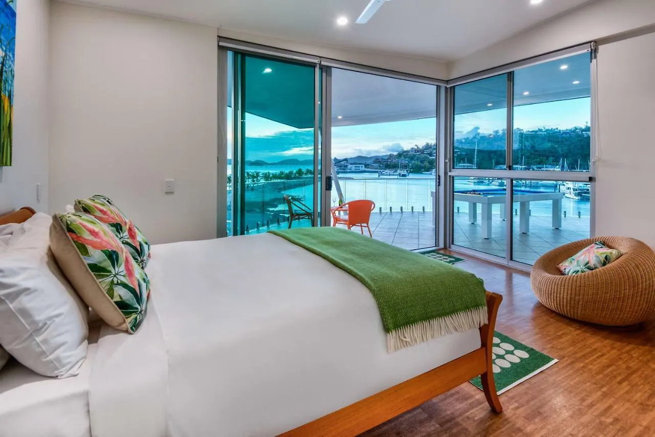 Pavillions Penthouse 25 - Luxury Waterfront With Private Roof Pool And Buggy 汉密尔顿岛