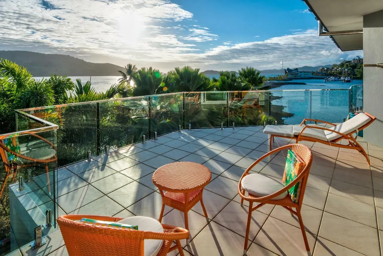 Pavillions Penthouse 25 - Luxury Waterfront With Private Roof Pool And Buggy 汉密尔顿岛