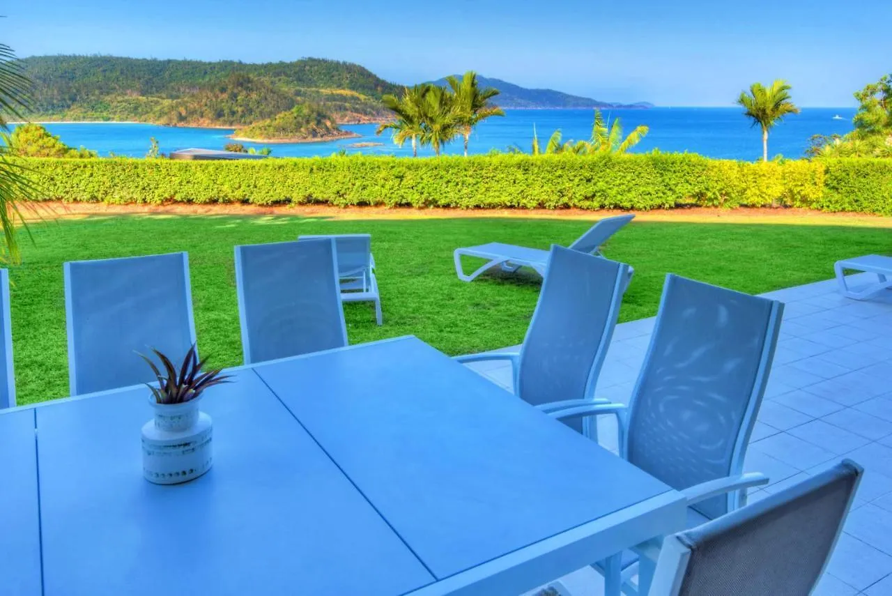 Bella Vista East 3 Luxury Ocean Views Large Flat Grassed Area And Buggy 해밀턴아일랜드