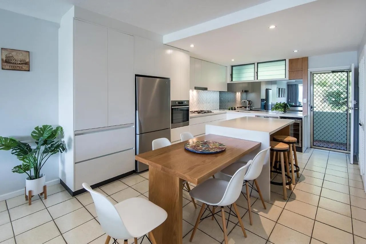 2 Bedroom Poinciana