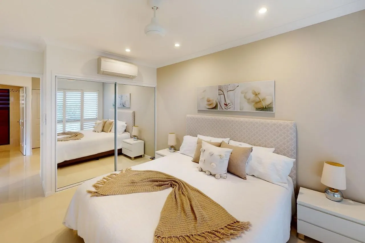 Anchorage On By Hiha Apartment