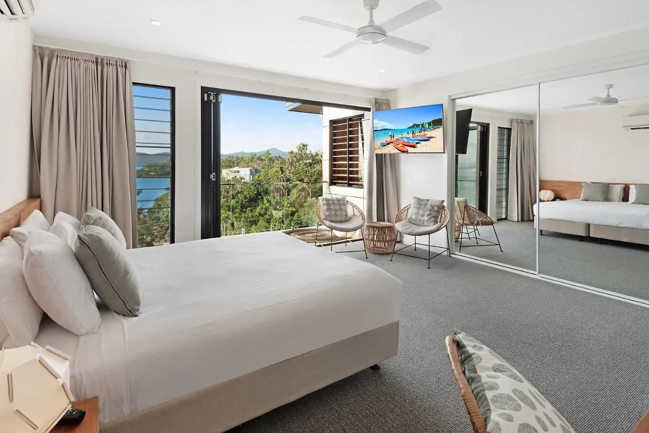 Apartment Hidden Cove On By Hiha