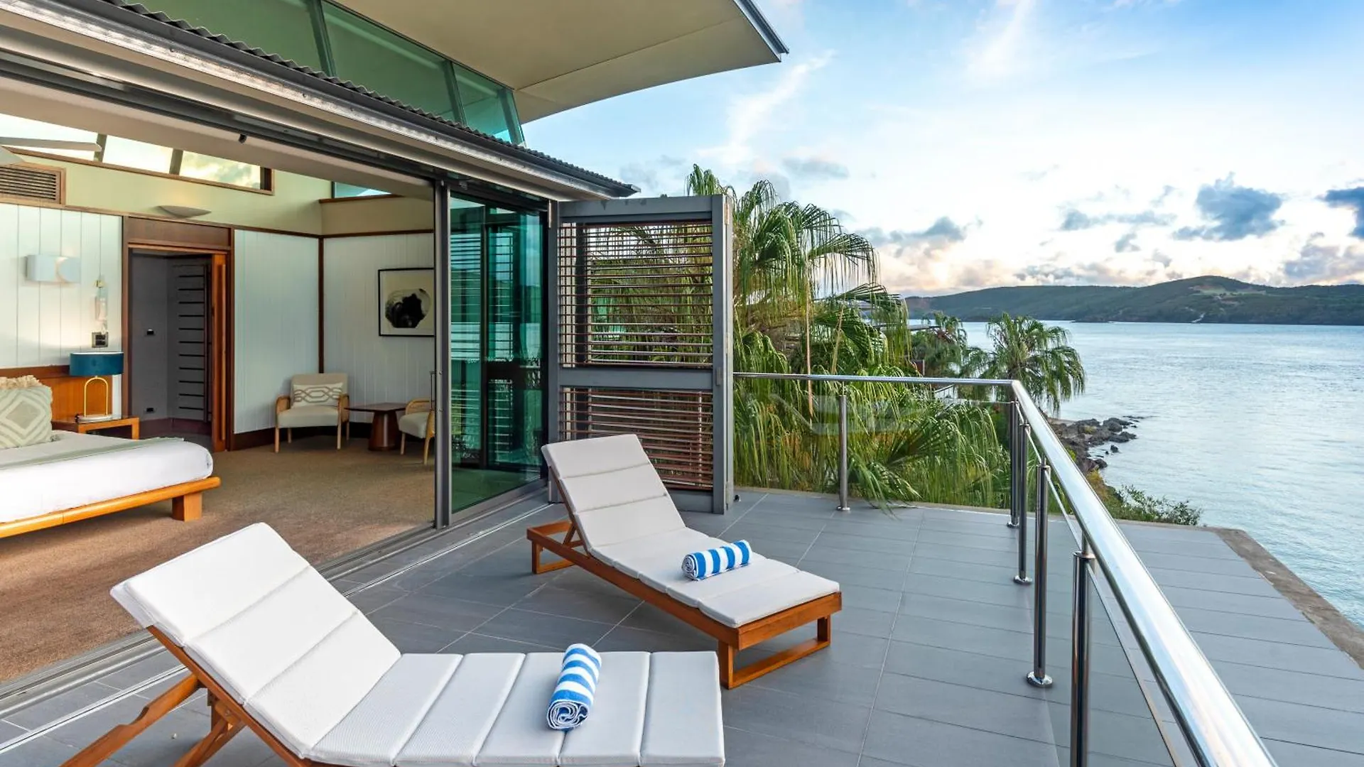 Yacht Club Hamilton Island