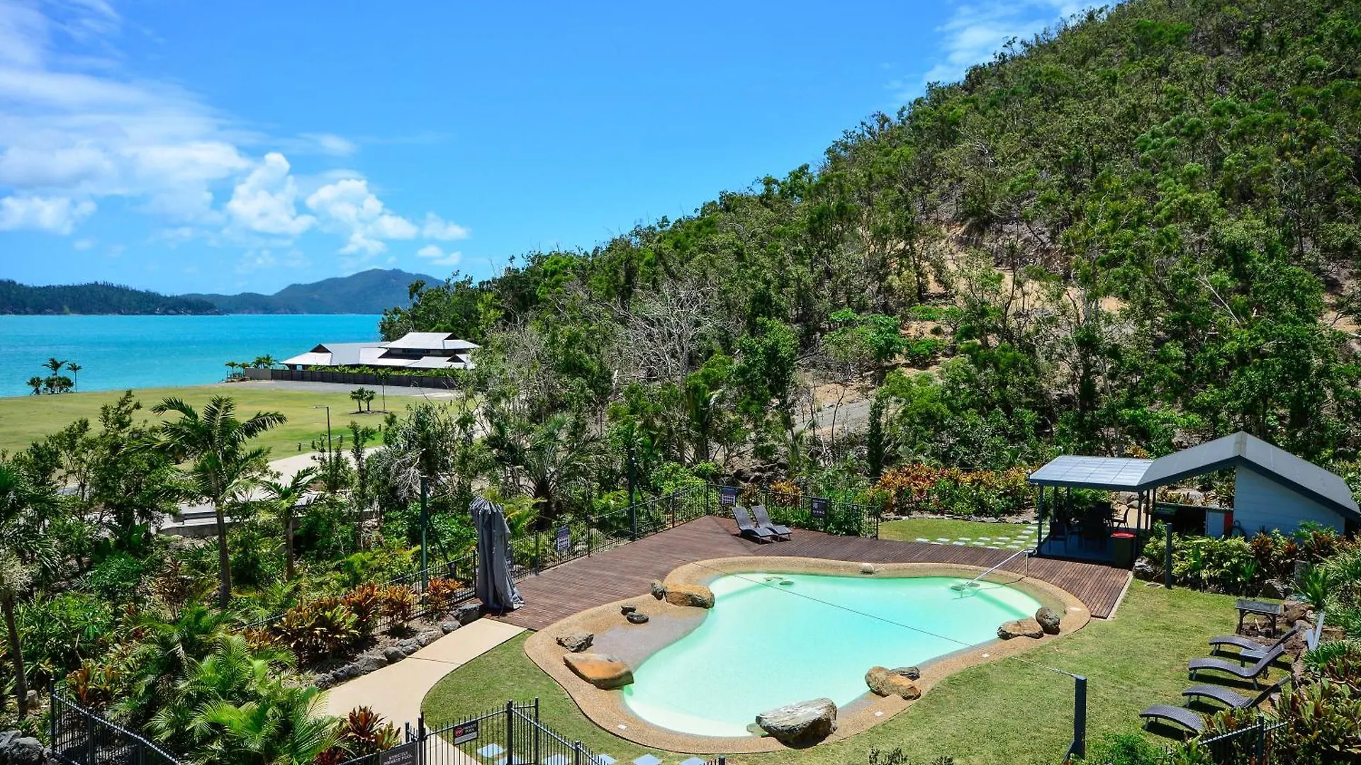 Apartment Frangipani 204 & Buggy Hamilton Island