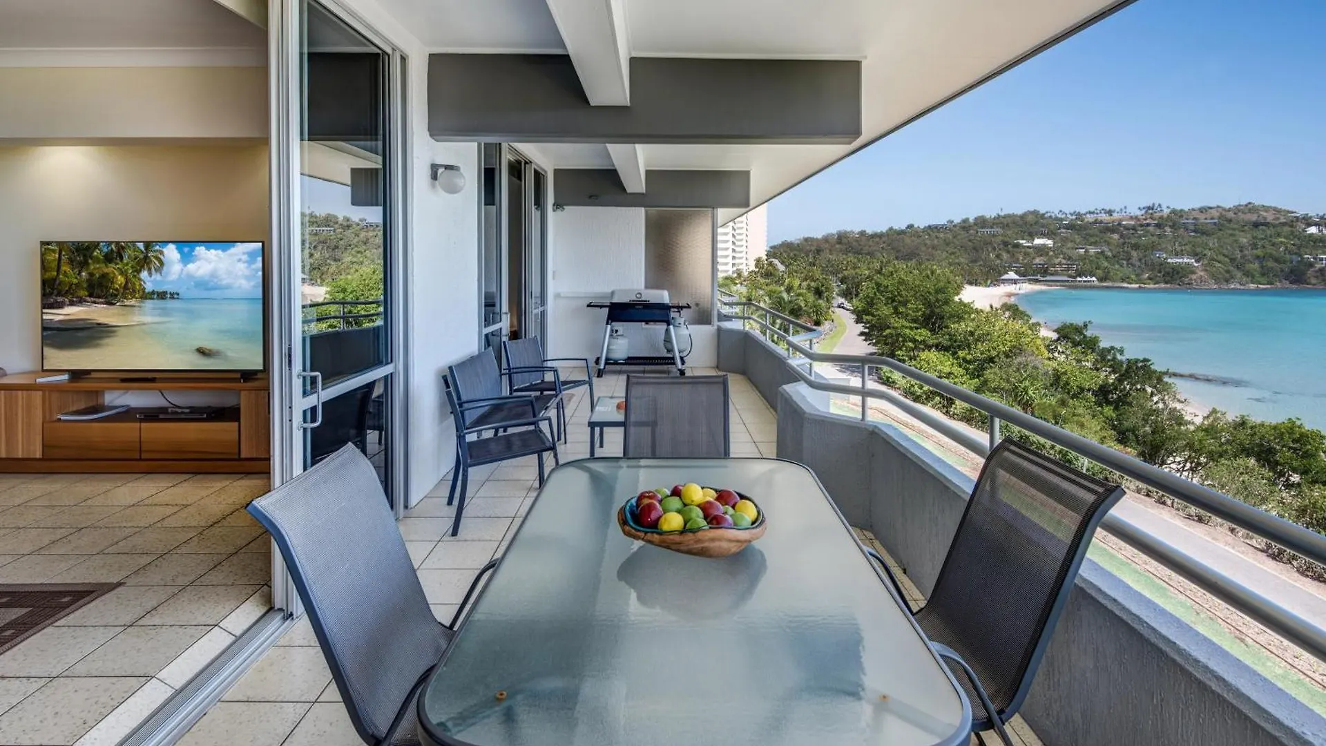 Apartment Frangipani 204 & Buggy