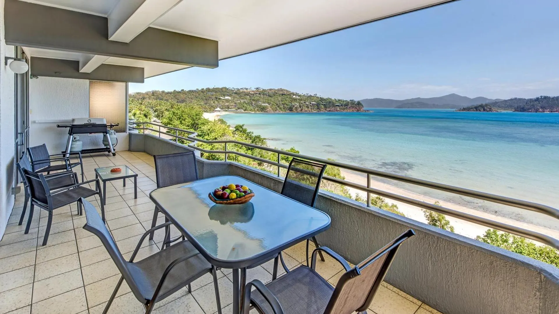 Frangipani 204 & Buggy Apartment Hamilton Island