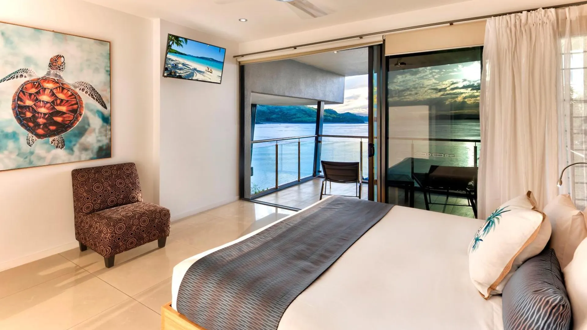 Edge Penthouse On By Hiha