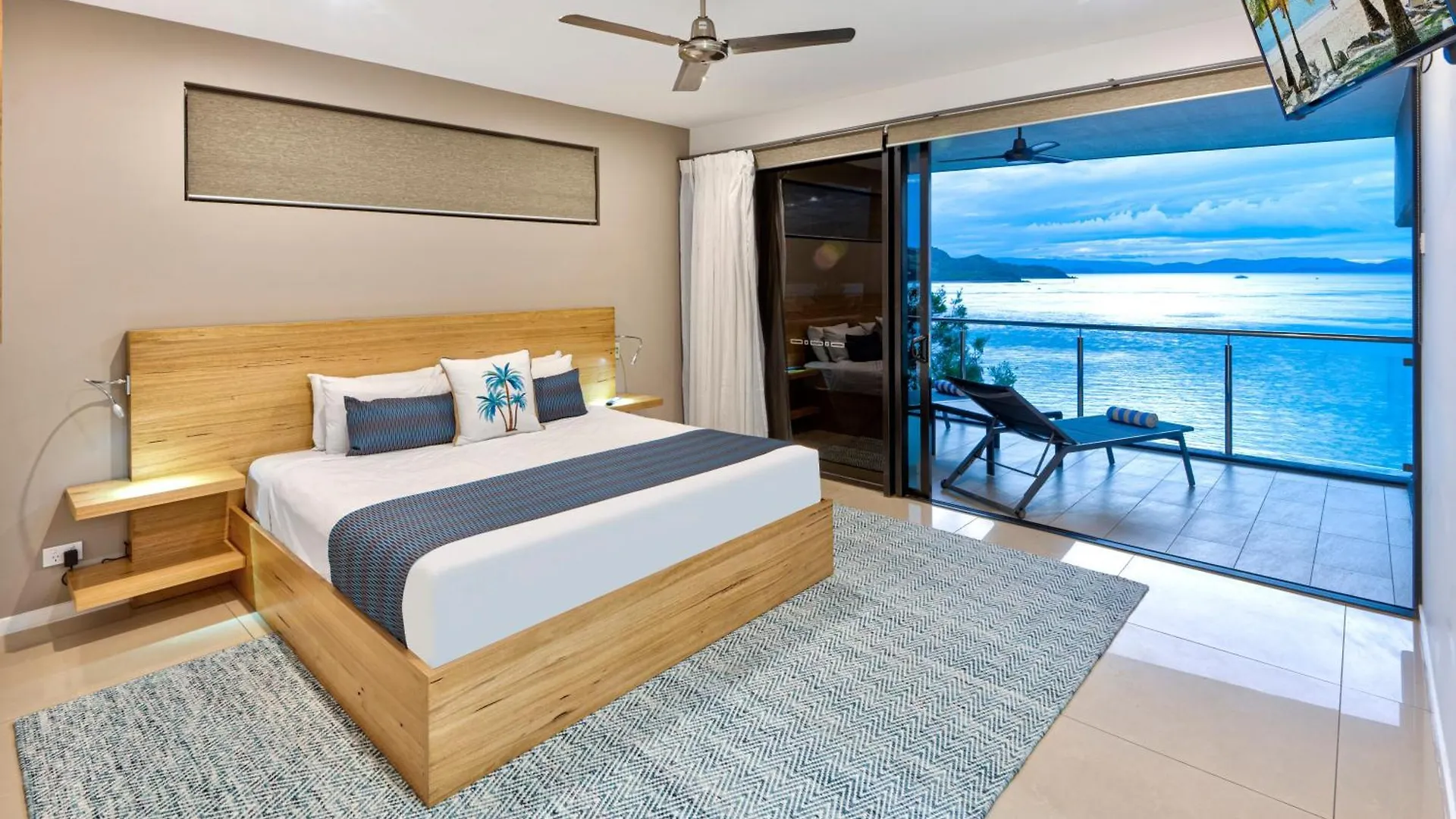 Edge Penthouse On By Hiha Apartment *