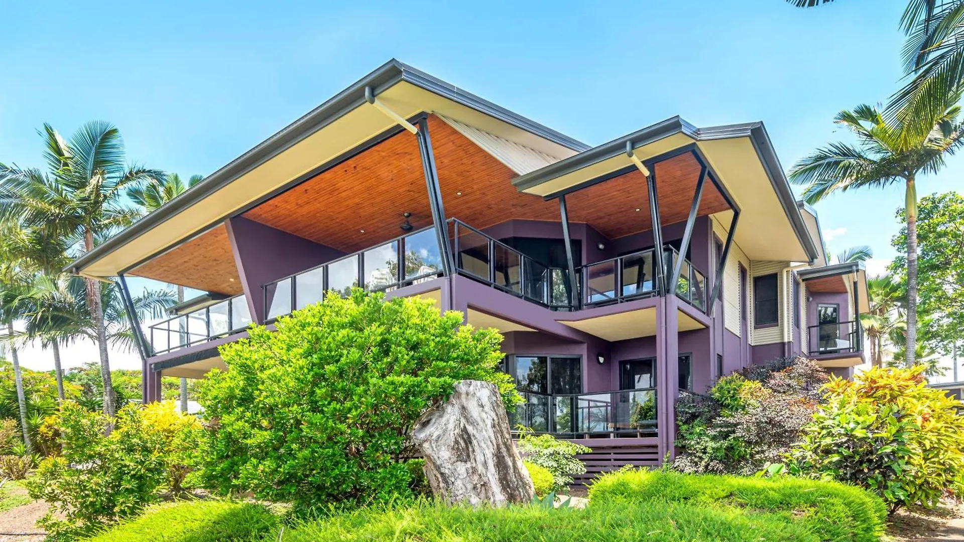 Anchorage On By Hiha Hamilton Island
