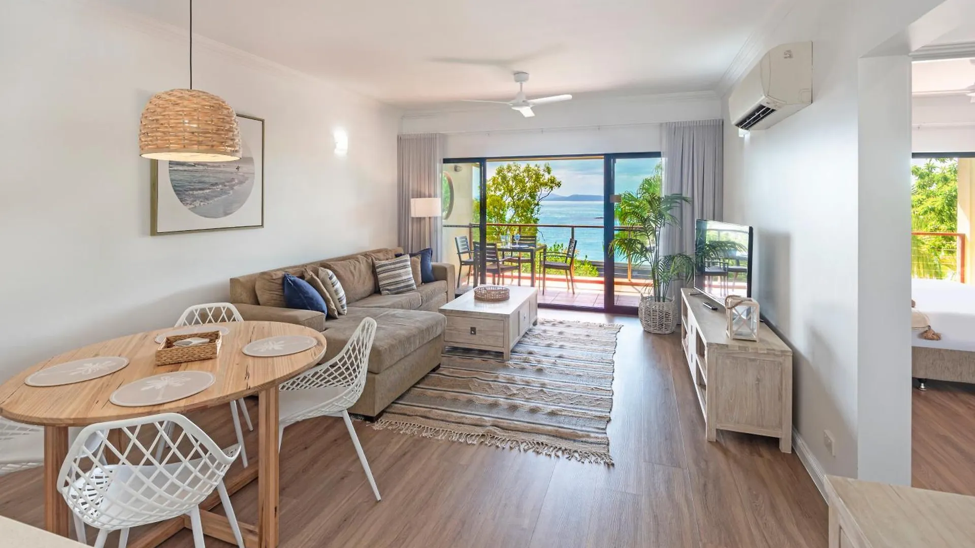 Apartment Haven On -private With Views & Buggy Fully Renovated In 2023 Hamilton Island