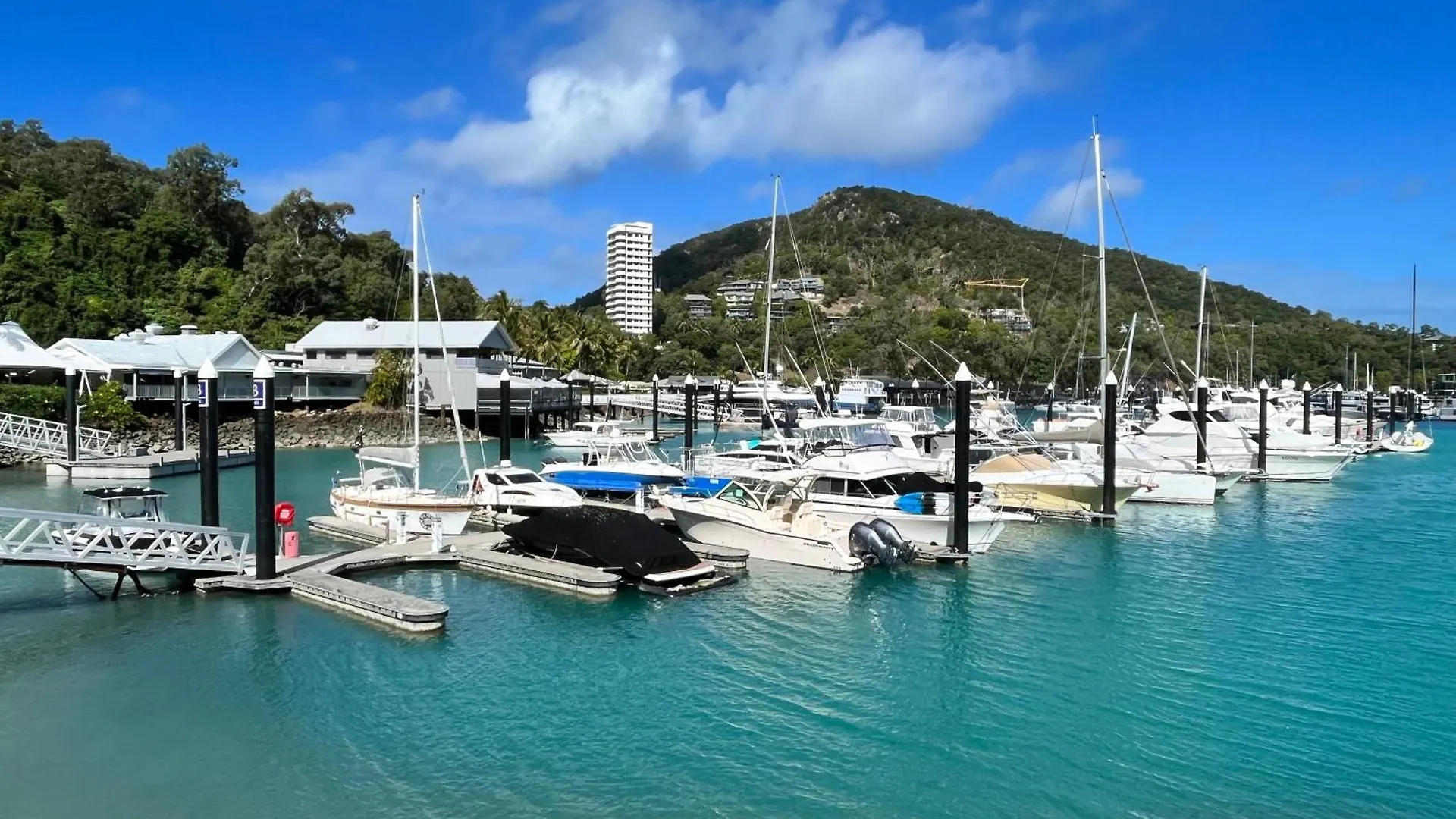 Apartment Haven On -private With Views & Buggy Fully Renovated In 2023