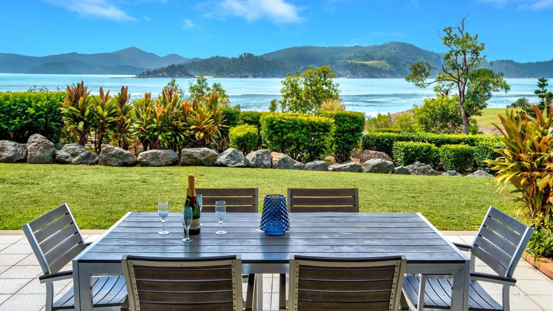 Frangipani Apartments On Hamilton Island By Hiha *