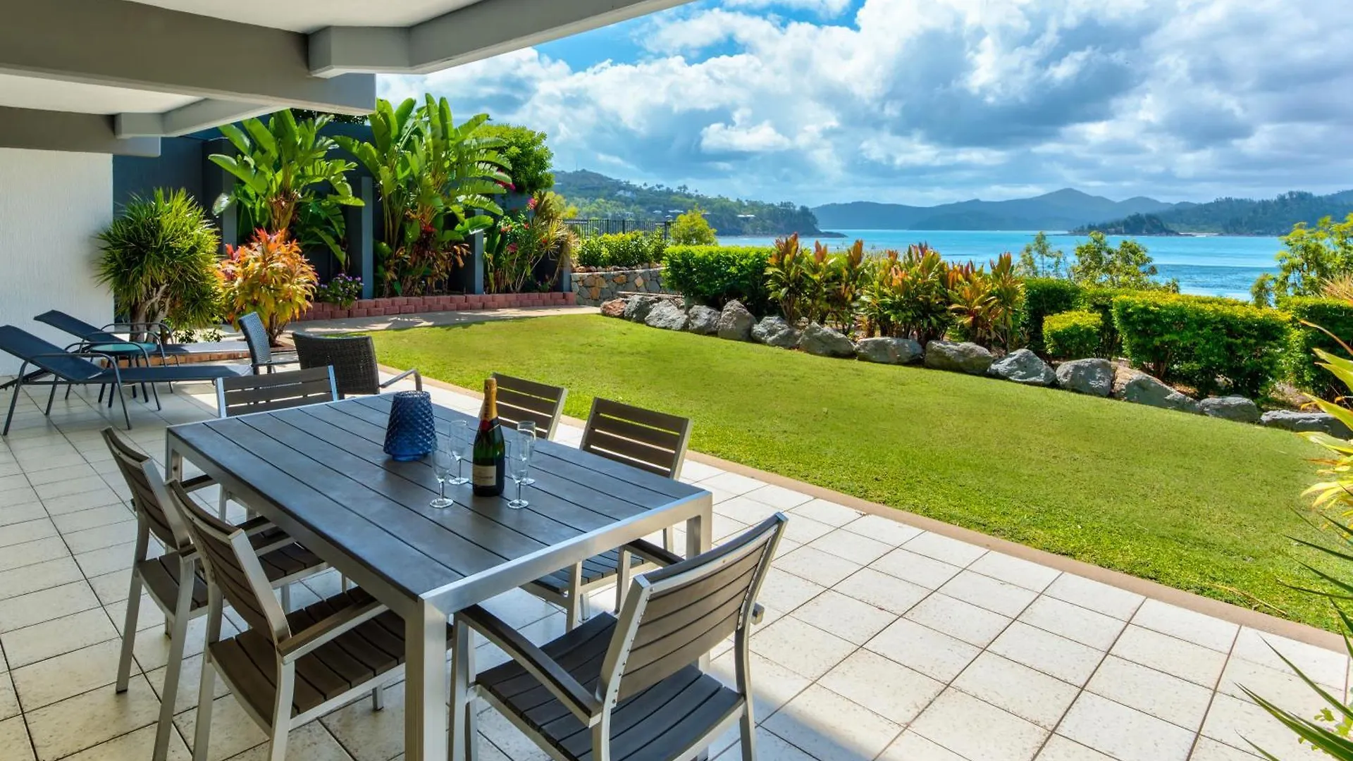 Frangipani Apartments On Hamilton Island By Hiha Apartment *