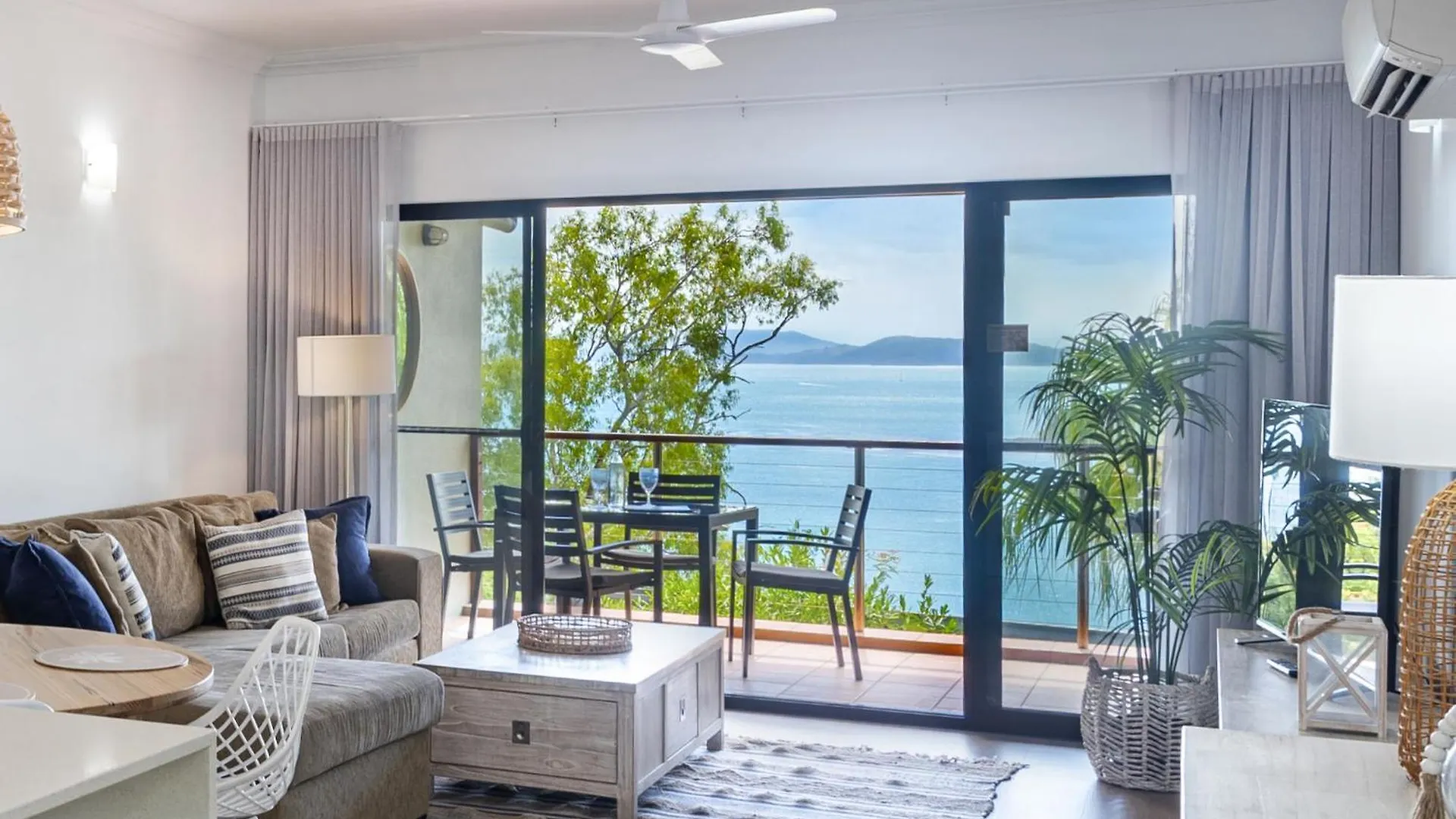 Haven On -private With Views & Buggy Fully Renovated In 2023 Apartment *