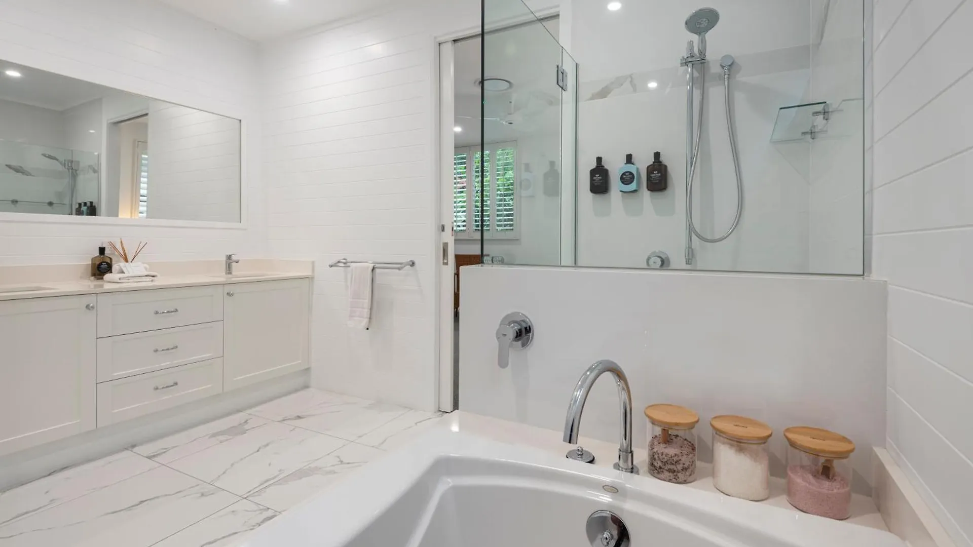 Pavillions On By Hiha Hamilton Island