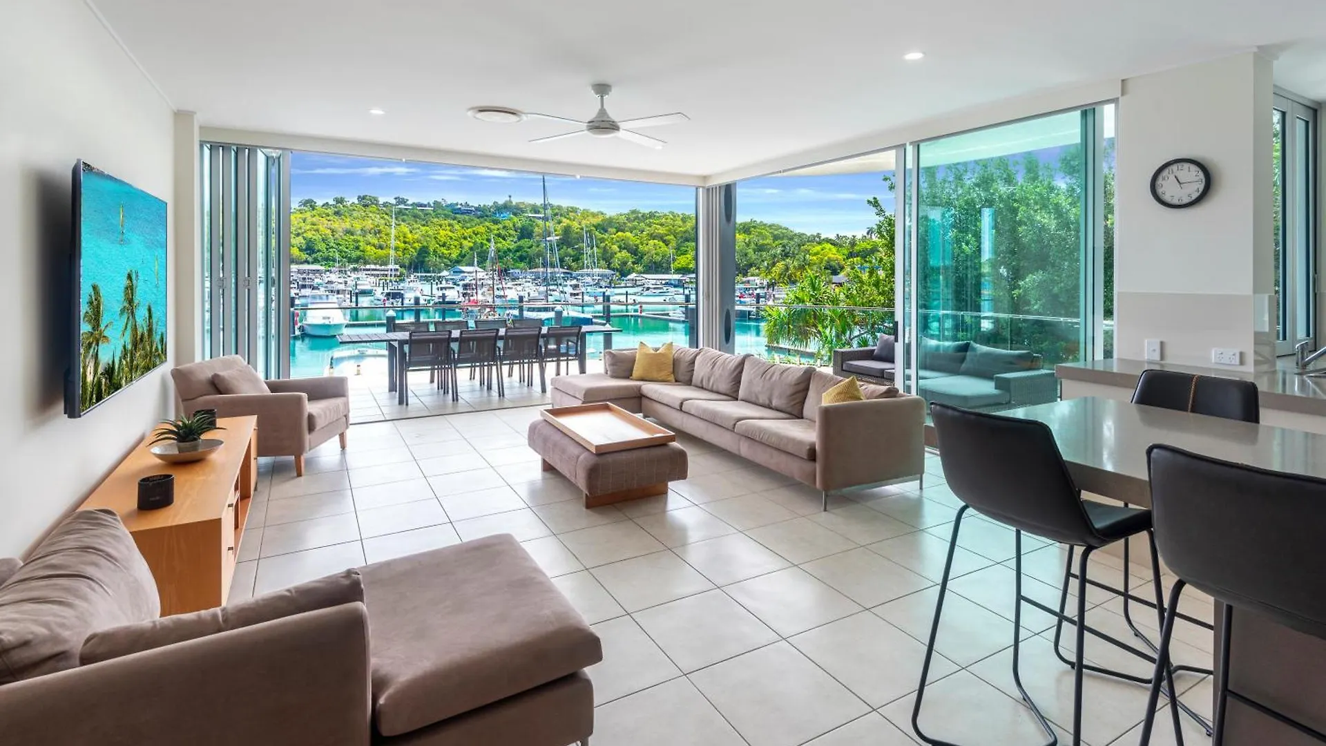 Apartment Pavillions On By Hiha Hamilton Island