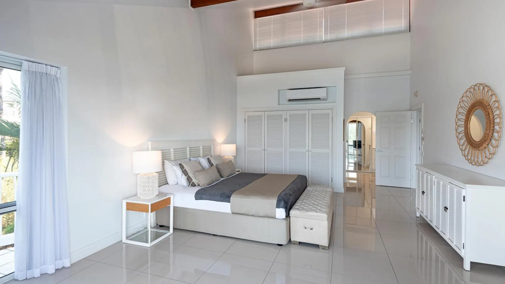 Apartment Bella Vista E9 - Ocean View Spacious 2 Bedroom With Golf Buggy Hamilton Island