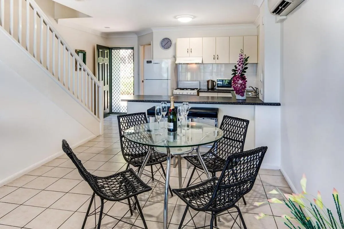 Sunset Waters 15 & Free Buggy- Apartment Hamilton Island