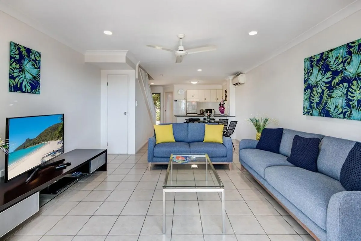 Sunset Waters 15 & Free Buggy- Apartment *