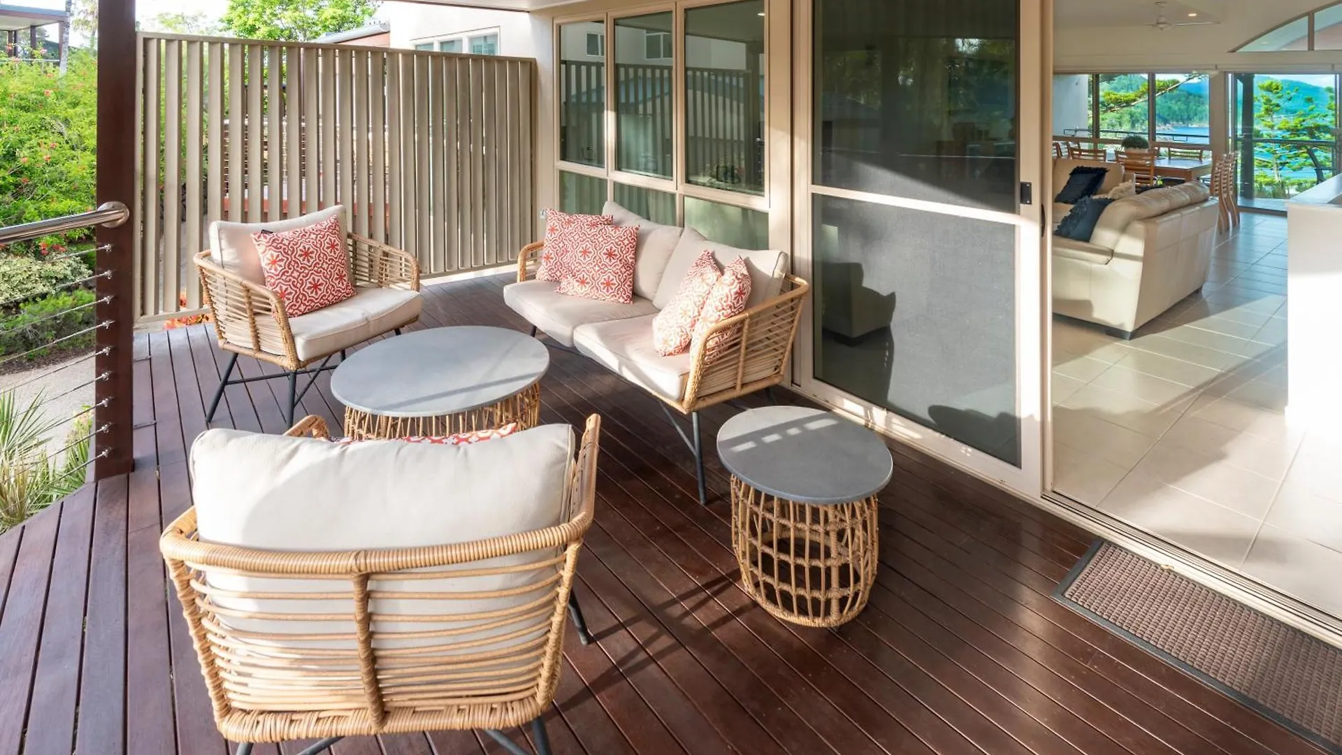Cooinda Gardens On By Hiha Hamilton Island