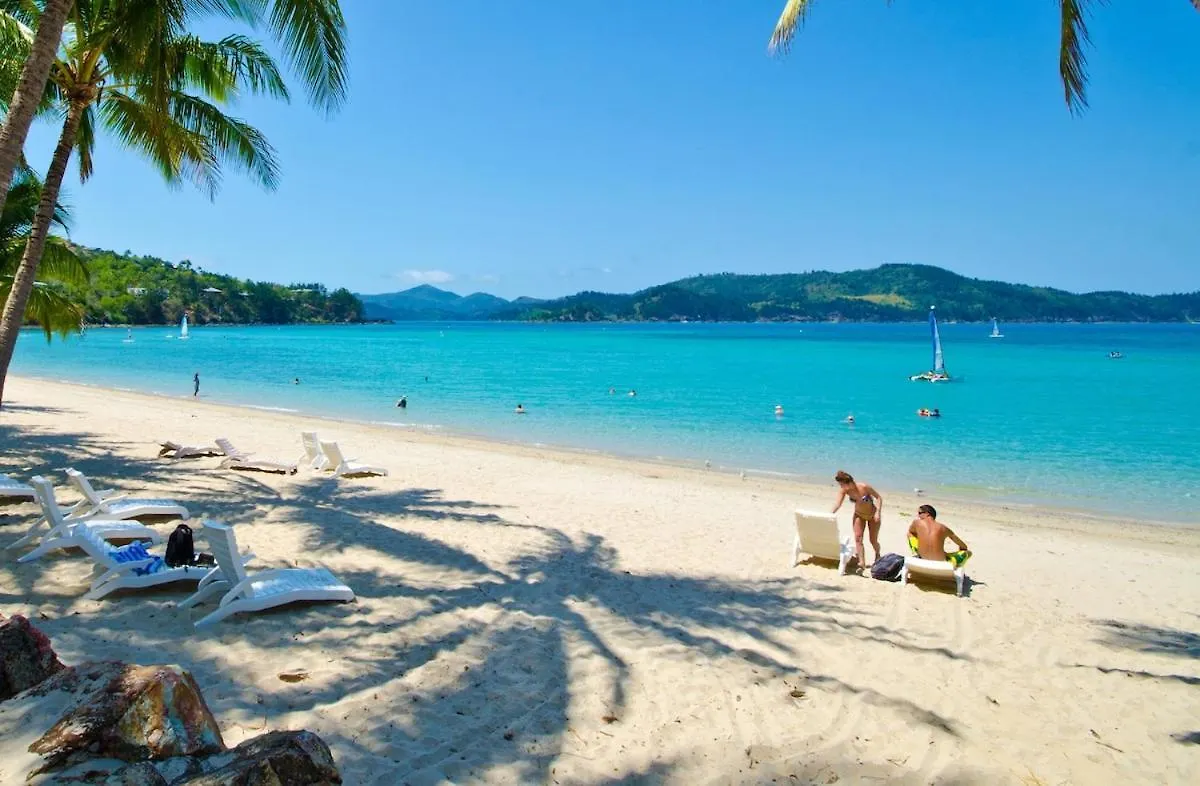 Villa 3 Bedroom Villa, Great Views, Buggy Hamilton Island