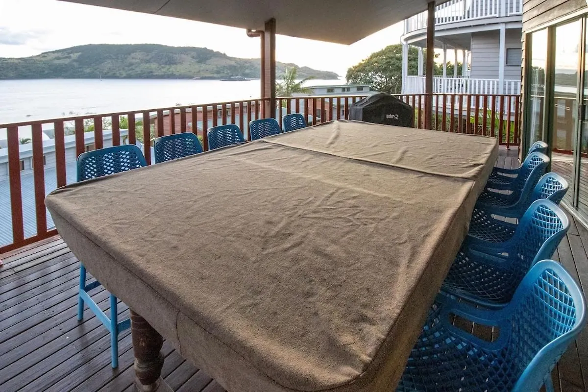 3 Bedroom Villa, Great Views, Buggy * Hamilton Island