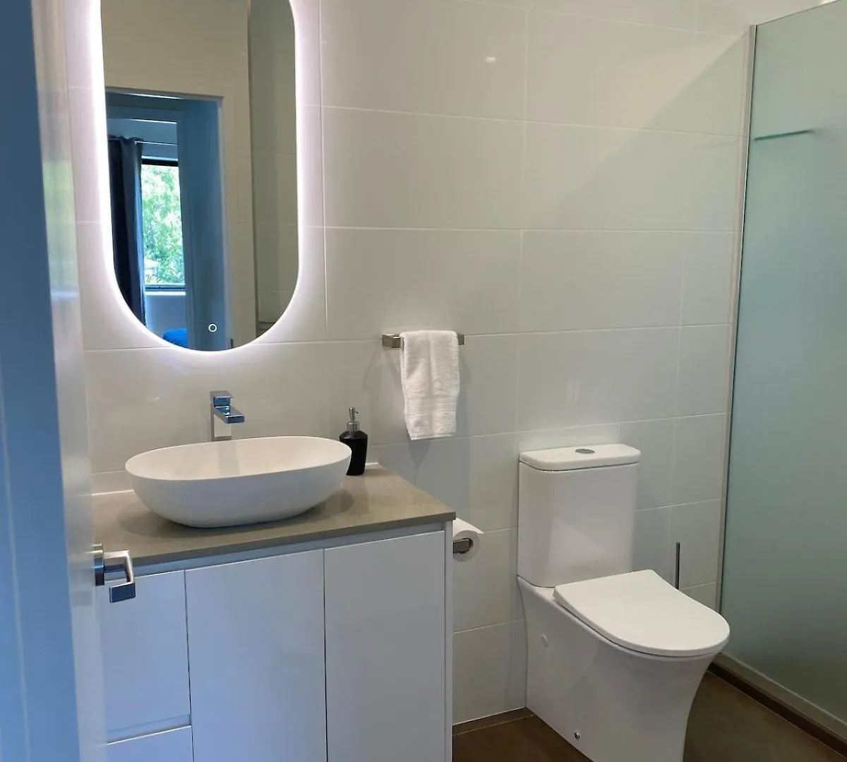 3 Bedroom Villa, Great Views, Buggy Villa Hamilton Island