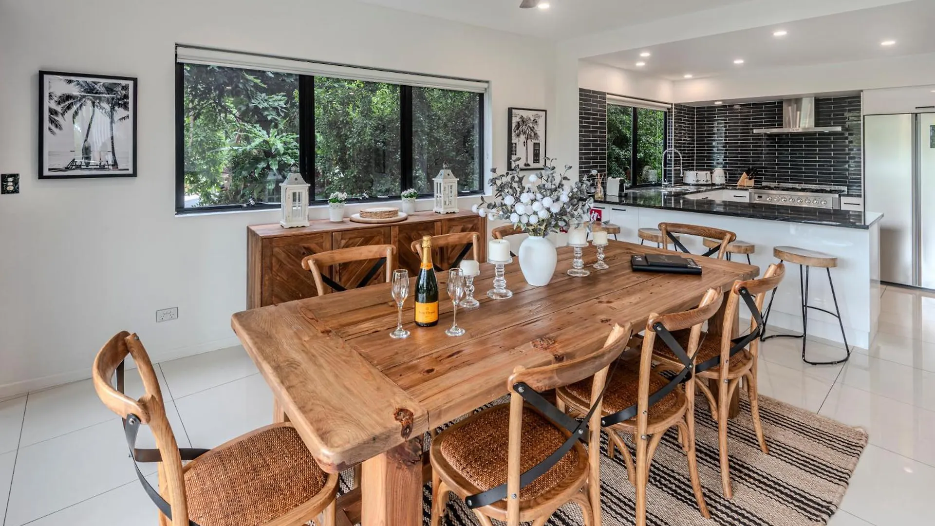 Pinnacle 3* Hamilton Island